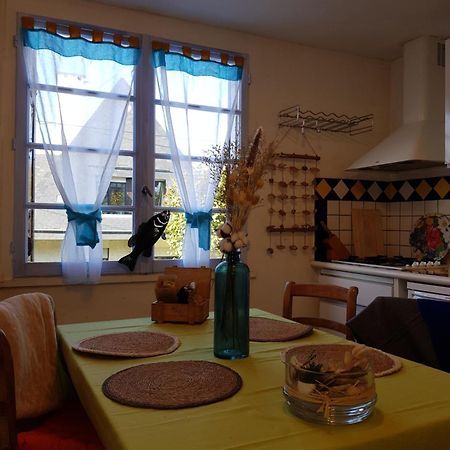 Herm'S Petite Maison Atypique Et Cour Privative - Avenue Du Marche - Ideal Couple Ou Jeunes Parents 卡布尔 外观 照片
